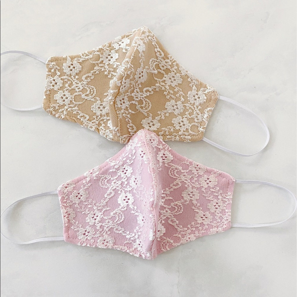 Pink and beige lace mask